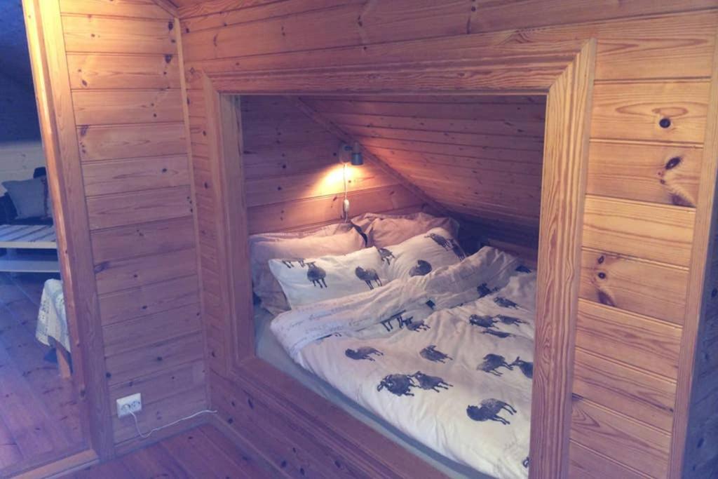 Skjerping Gardshus, Villa Lonevåg Екстериор снимка